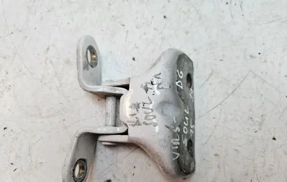 KIA Soul Rear door upper hinge