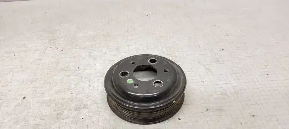 Ford Focus ST Water pump pulley CM5Q8509