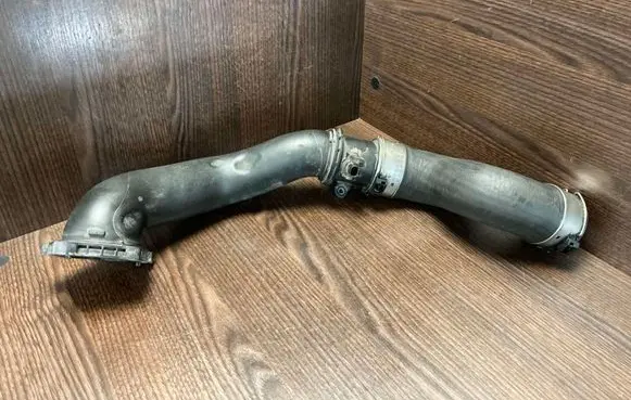 Mercedes-Benz Vito Viano W639 Intercooler hose/pipe A6510900242