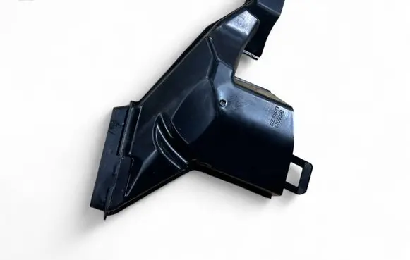 BMW i4 Cabin air duct channel 7427855 11252010 05106070809