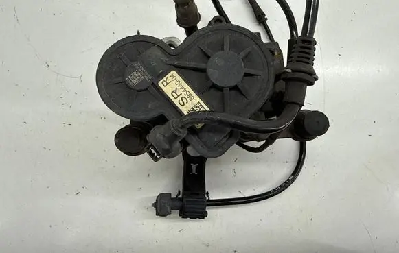 BMW X1 F48 F49 Rear brake caliper 6854440 34206854440