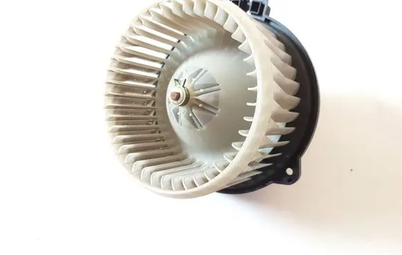 Toyota Camry Heater fan/blower AY1940009095