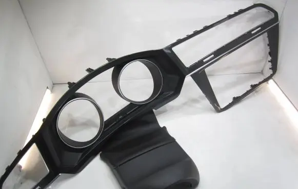 Volkswagen Tiguan Dashboard trim 5NB857059