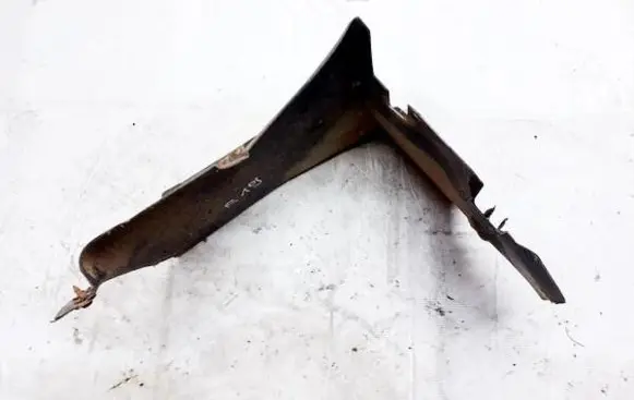 Renault 19 Engine splash shield/under tray 7700787426