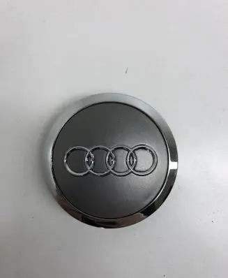 Audi A6 S6 C5 4B Original wheel cap 4B0601170A