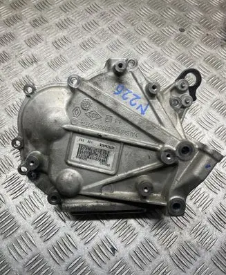 Infiniti FX Timing chain cover 820097933