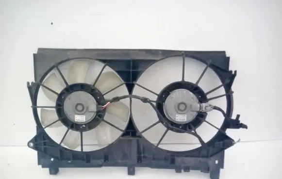 Toyota Avensis T250 Air conditioning (A/C) fan (condenser) 