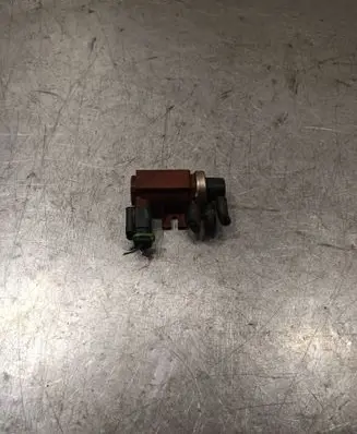 Peugeot 3008 I Turbo solenoid valve 9652570180