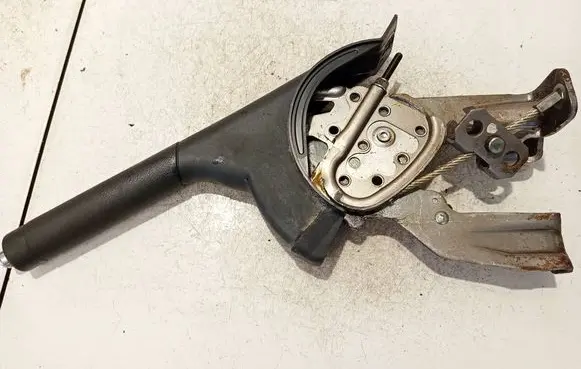 Handbrake/parking brake lever assembly