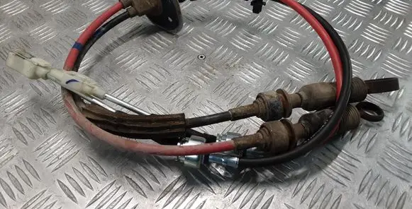 KIA Sportage Gear shift cable linkage 1F3009I19