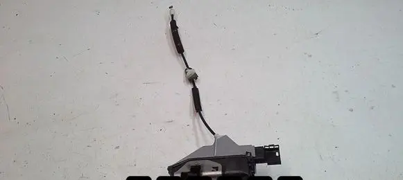 Citroen C3 Front door lock 