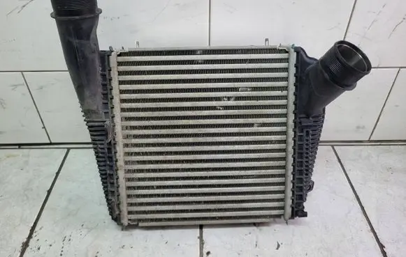 Porsche Panamera (971) Intercooler radiator 971145804H