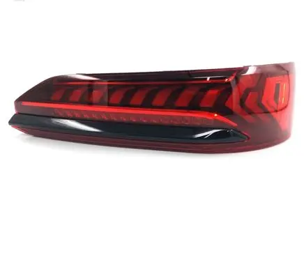Audi Q7 4M Rear/tail lights 4M0945076A