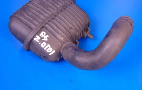 Audi A6 S6 C6 4F Vacuum air tank 