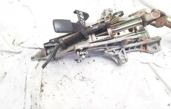 Ford Focus C-MAX Steering wheel axle