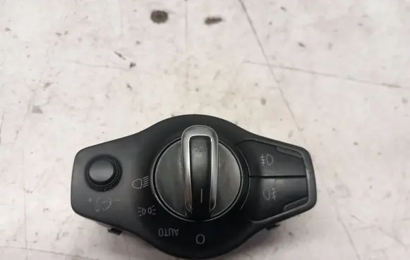 Audi A5 8T 8F Light switch 8K0941531G SW0070 0106000165