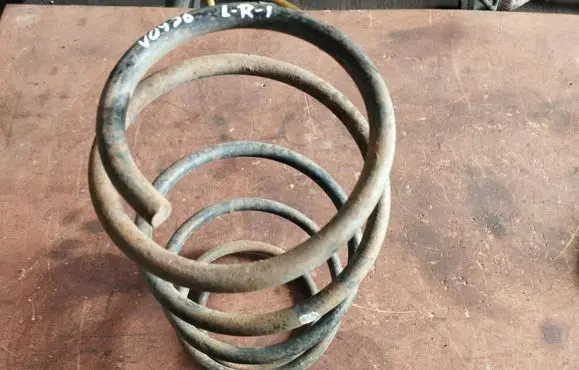 Chrysler Voyager Front coil spring