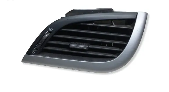 Peugeot 207 Dashboard side air vent grill/cover trim 9650088477