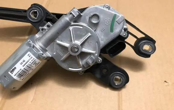 Skoda Kamiq Rear window wiper motor 5G0955711C
