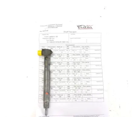 Mercedes-Benz C W205 Fuel injector A6510703287 28308779