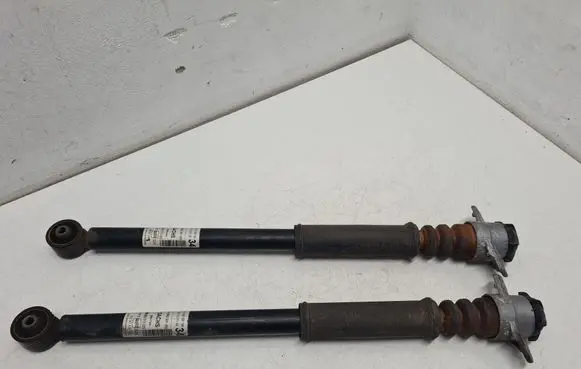 Rear shock absorber/damper
