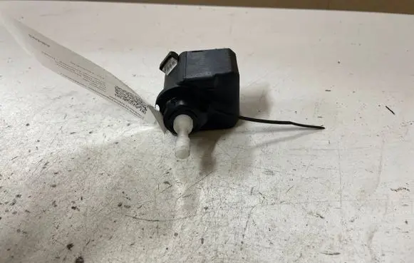 Peugeot 307 Headlight level adjustment motor 811028