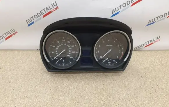 BMW Z4 E89 Speedometer (instrument cluster) 9221128 988700339 IK922112801Y