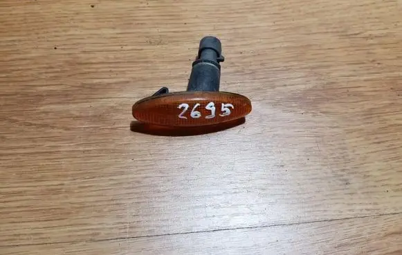 Opel Vectra B Front fender indicator light