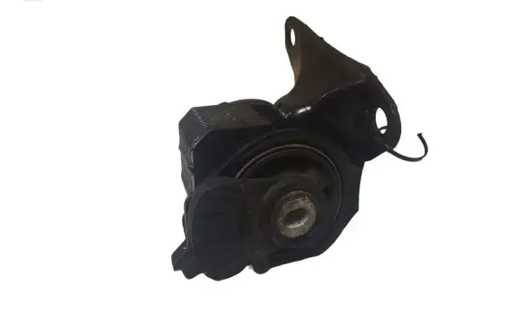 Mazda 6 Engine mount bracket