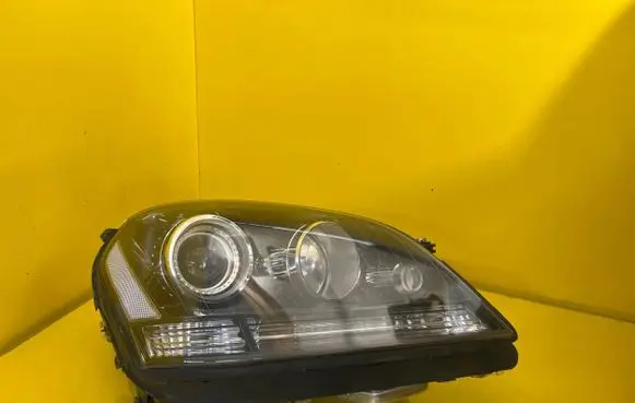 Mercedes-Benz ML W164 Headlight/headlamp A1648201659