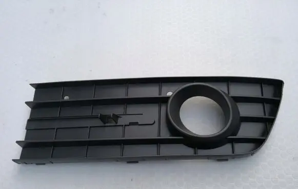 Mercedes-Benz A W169 Front bumper lower grill A1698870925