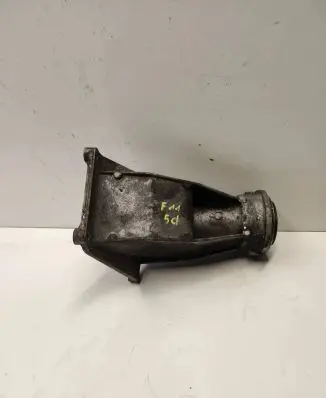 BMW X6 E71 Driveshaft support bearing bracket 7600691 59280110