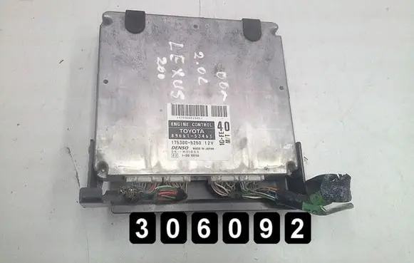 Lexus IS 200-300 Engine control unit/module 8966153461