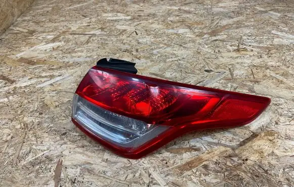 Ford Kuga II Rear/tail lights CV4413404BH