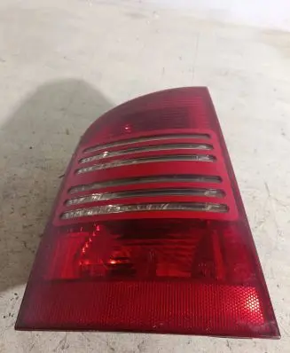 Skoda Octavia Mk1 (1U) Rear/tail lights 1U9945111 1U9945095