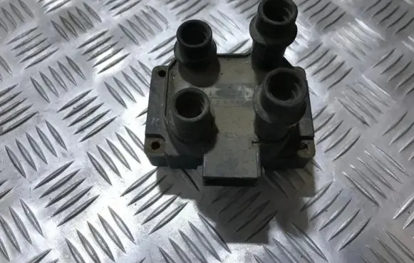 Ford Escort High voltage ignition coil 938f12024ca 938f-12024-ca