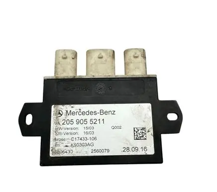 Mercedes-Benz E AMG W213 Tailgate/trunk control unit/module A2059055211 C17433106 K95303AG