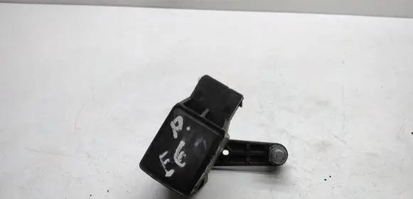 BMW 5 E60 E61 Headlight/headlamp level sensor 1093697