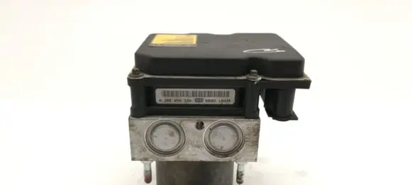 Toyota Avensis T270 ABS Pump 0265950749