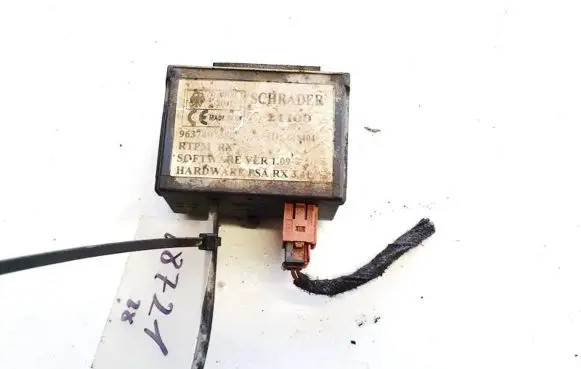 Peugeot 607 Door control unit/module 9637407580