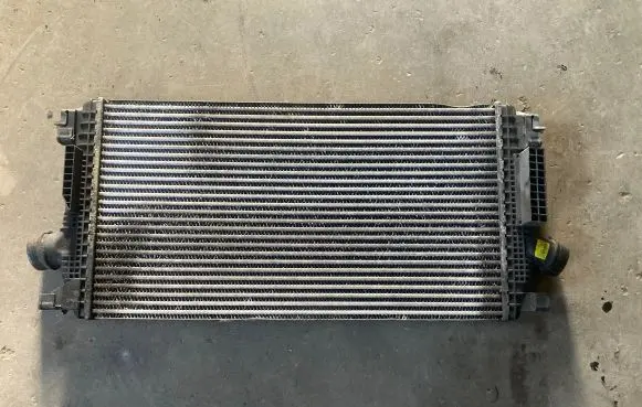 Chevrolet Orlando Intercooler radiator 13267647 J300CAC 1M22AA