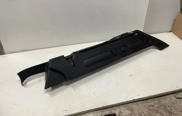 Skoda Superb B8 (3V) Parcel shelf load cover mount bracket 3V9867762