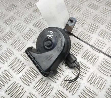 Jaguar XE Horn signal GX7313802AA