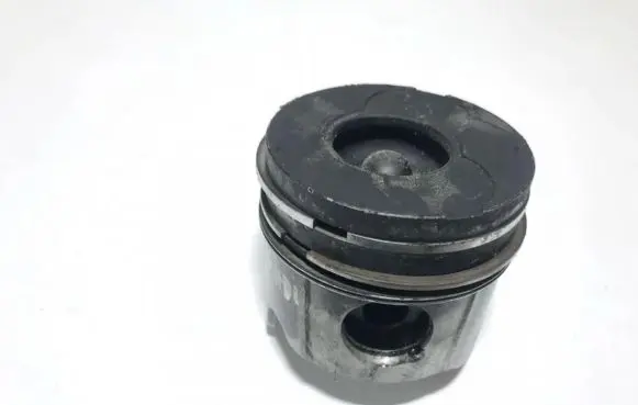 Piston