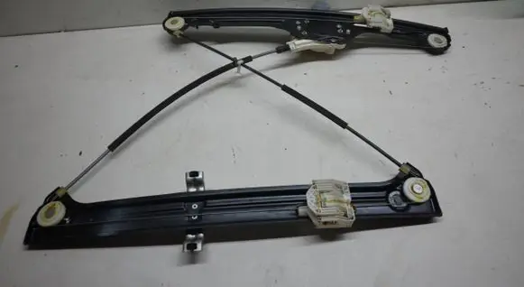 BMW X5M E70 Front door window regulator with motor 7137020S 7166380E