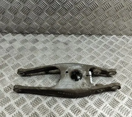 BMW M4 F82 F83 Rear upper control arm/wishbone 2284533