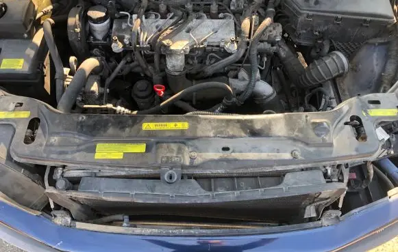 Volvo XC90 Top upper radiator support slam panel