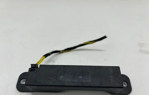 Mercedes-Benz E W213 Keyless system antenna A2059053005