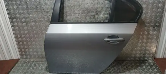 BMW 5 E60 E61 Rear door