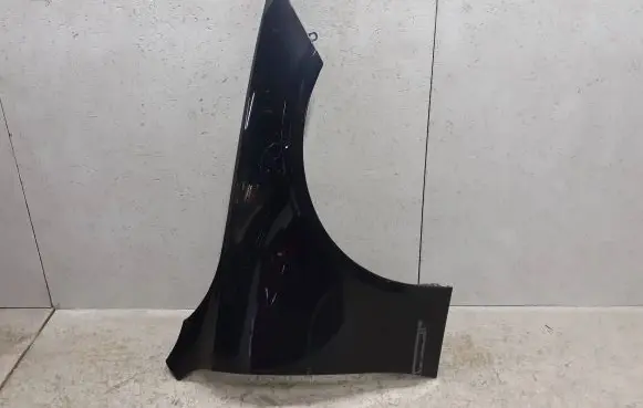 Volvo S90, V90 Fender